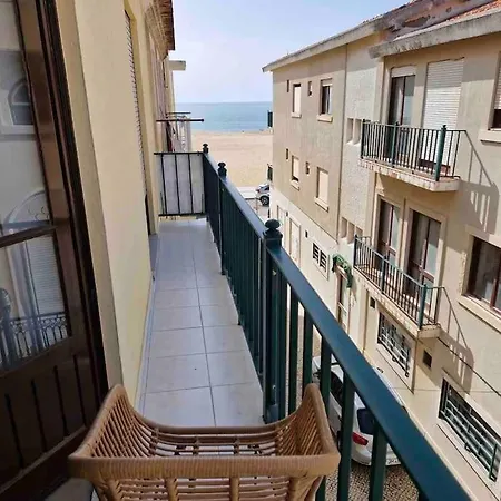 Junto A Apartment Nazare